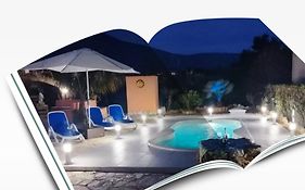 Villa Nuccia Oasi Di Relax Con Piscina